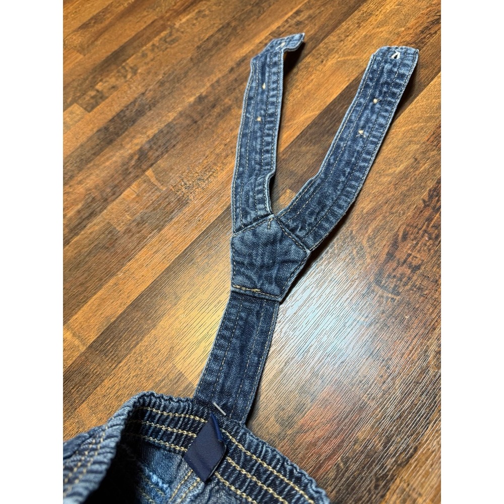 Baby boys 0-3 months denim overall shorts.  Suspender type straps.  Summer baby - Picture 7 of 7